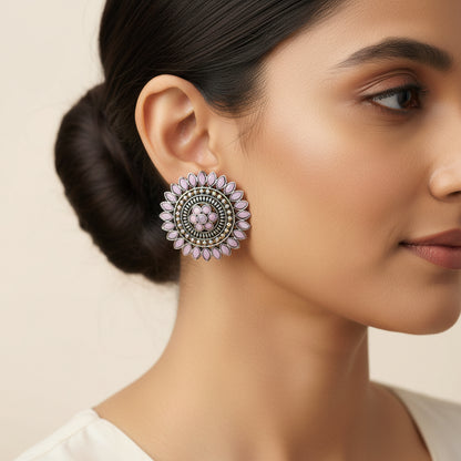 Traditional twish stud earring (Baby Pink)