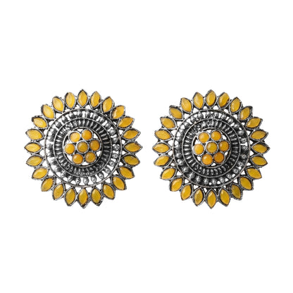 Traditional twish stud earring (Yellow)
