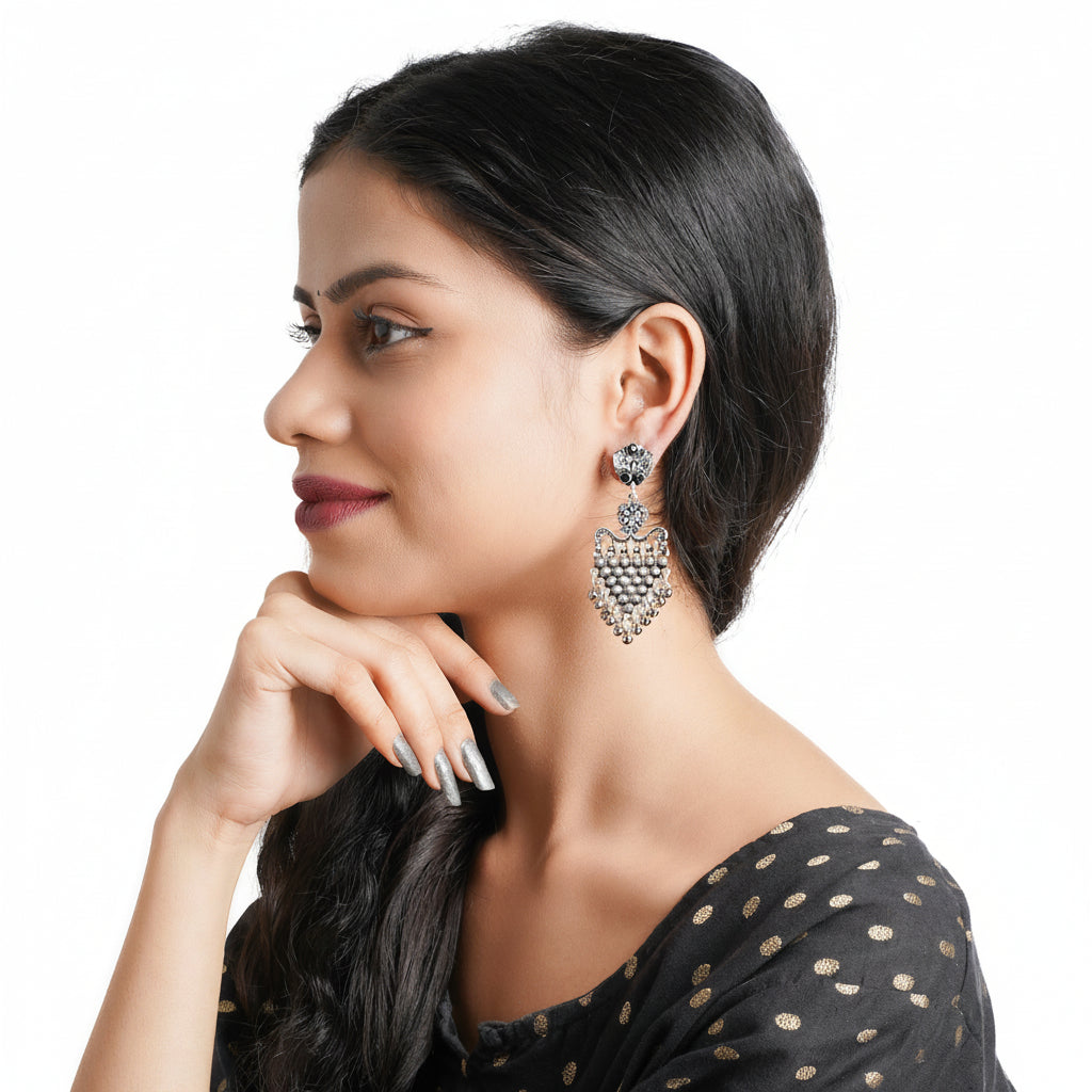 Chan-Chan ghunghroo dangler earring (Black)