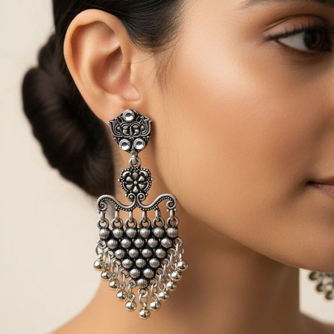 Chan-Chan ghunghroo dangler earring (White)
