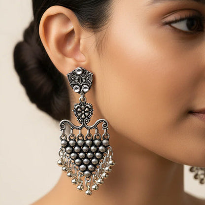Chan-Chan ghunghroo dangler earring (White)
