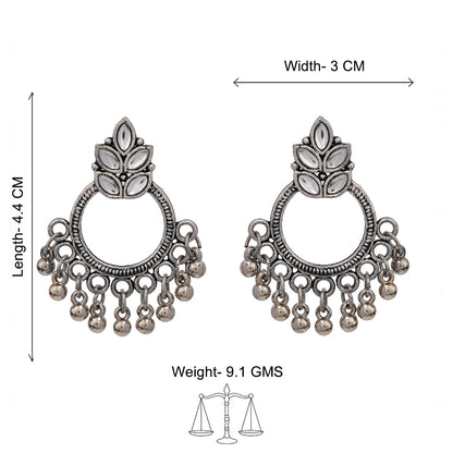 Fine Shine stud earrings (White)