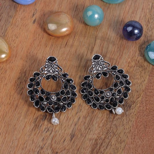 Diva Drops stud earrings (Black)