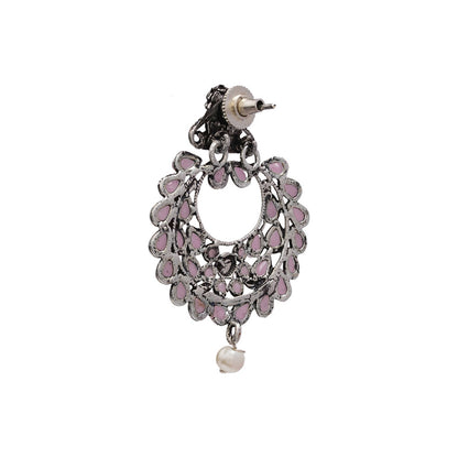 Diva Drops stud earrings (Baby Pink)