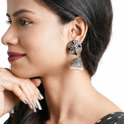 Curv & Swirl jhumka earring (Black)