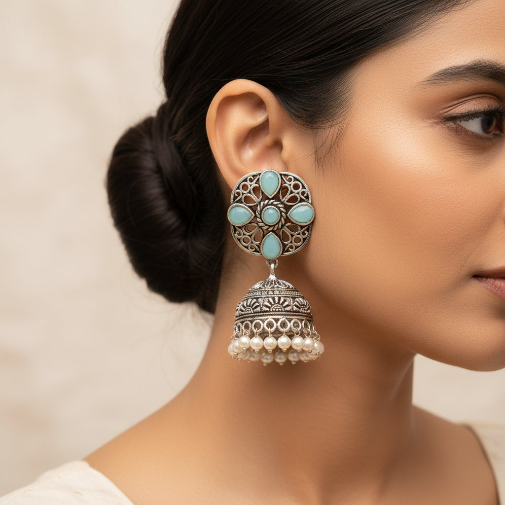 Curv & Swirl jhumka earring (Mint)