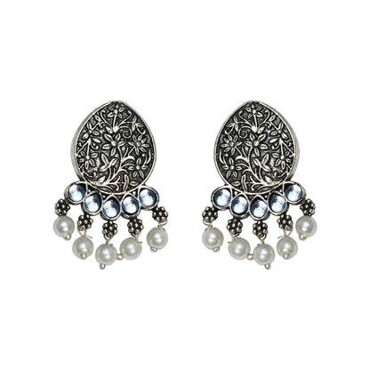 Zari carving drop stud earring (White)