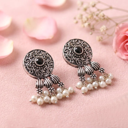 Button rays stud earring (Black)