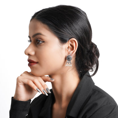 Button rays stud earring (Black)