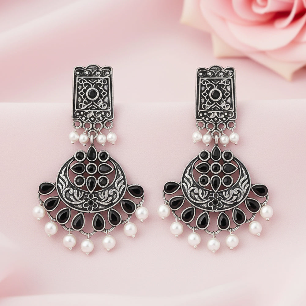 Charming Chandni Dangler earring (Black)