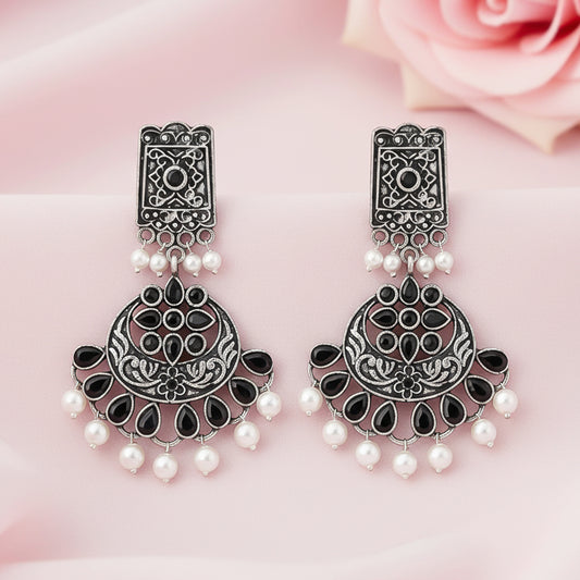 Charming Chandni Dangler earring (Black)