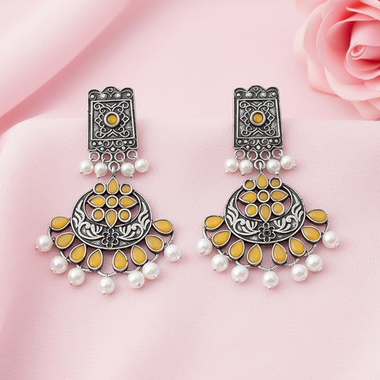 Charming Chandni Dangler earring (Yellow)