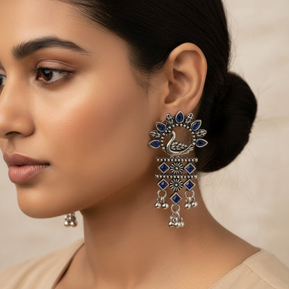 Marsh Muse dangler earring (Blue)