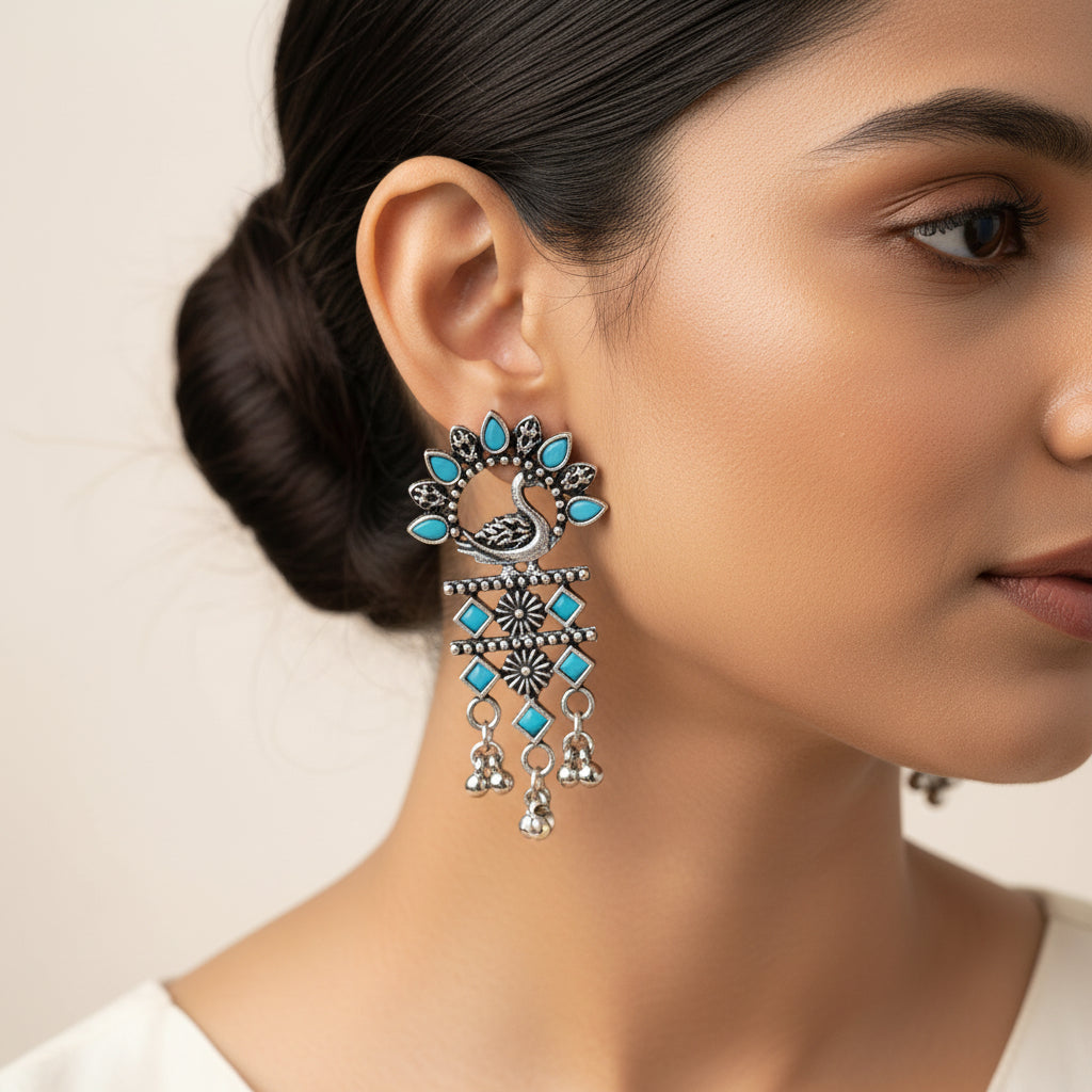 Marsh Muse dangler earring (Sky Blue)