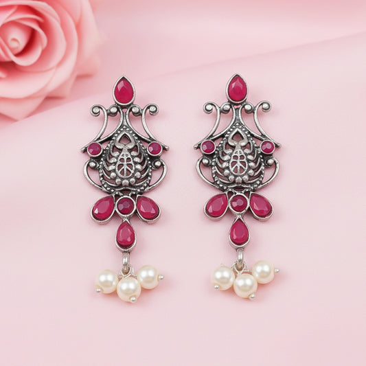 Flower motif hanging pearls dangler earring (Red)