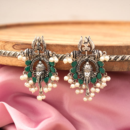 Sacred Sparkle pearl dangler earrings (Green)