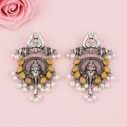 Sacred Sparkle pearl dangler earrings (Yellow)
