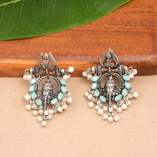 Sacred Sparkle pearl dangler earrings (Mint)