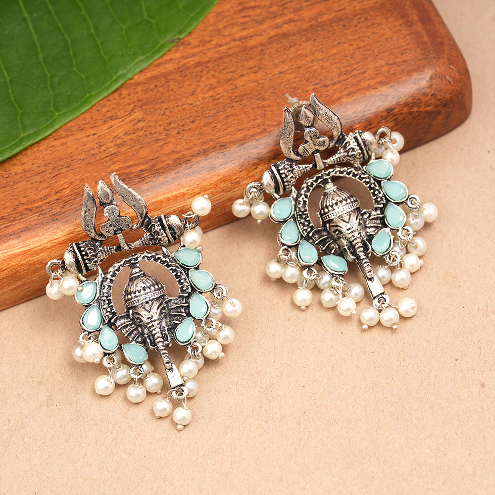 Sacred Sparkle pearl dangler earrings (Mint)