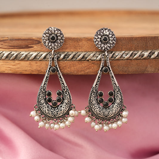 Shine Drop pearl dangler earring (Black)