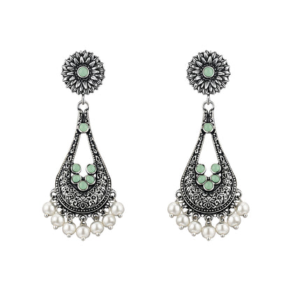 Shine Drop pearl dangler earring (Pista)