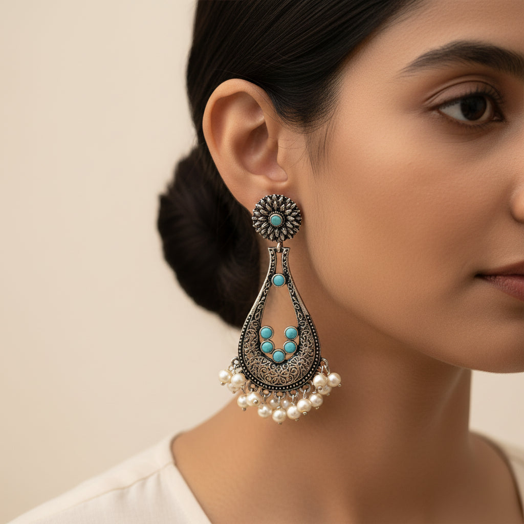 Shine Drop pearl dangler earring (Mint)
