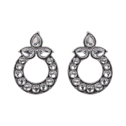 Petal Mandal stud earrings (White)