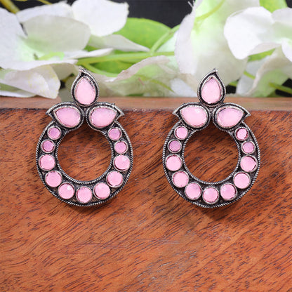 Petal Mandal stud earrings (Baby Pink)