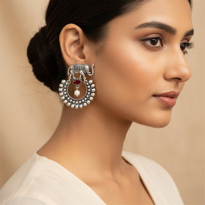 Elephant Arc dangler earrings (Red)