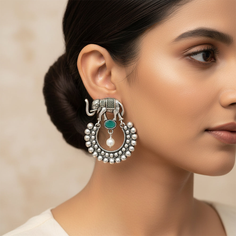 Elephant Arc dangler earrings (Green)