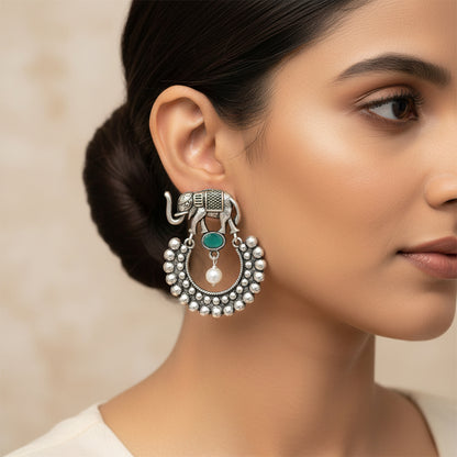 Elephant Arc dangler earrings (Green)