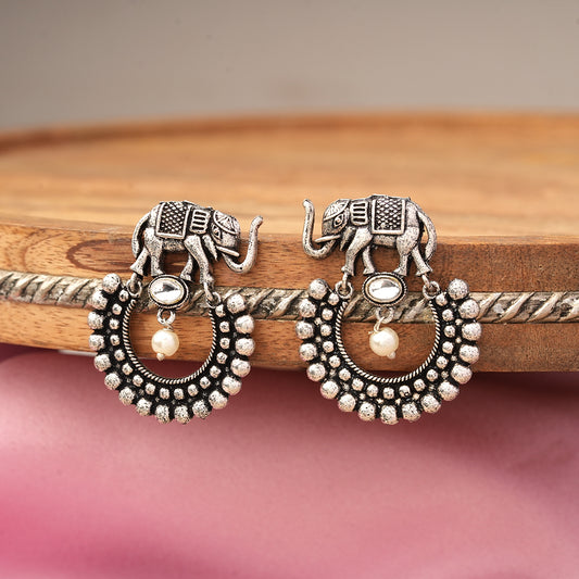 Elephant Arc dangler earrings (White)