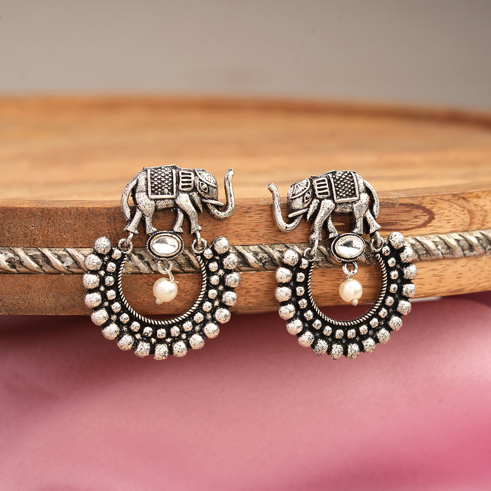 Elephant Arc dangler earrings (White)