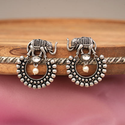 Elephant Arc dangler earrings (White)