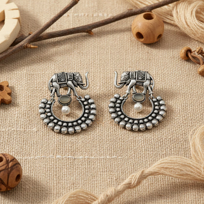 Elephant Arc dangler earrings (Grey)