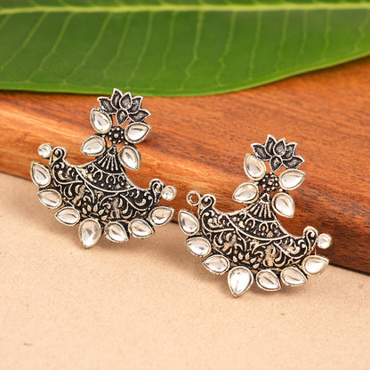 Shimmer and shine dangler earrings (White)