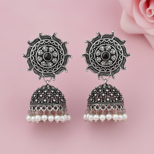 Sooraj radiance pearl jhumki earring (Black)