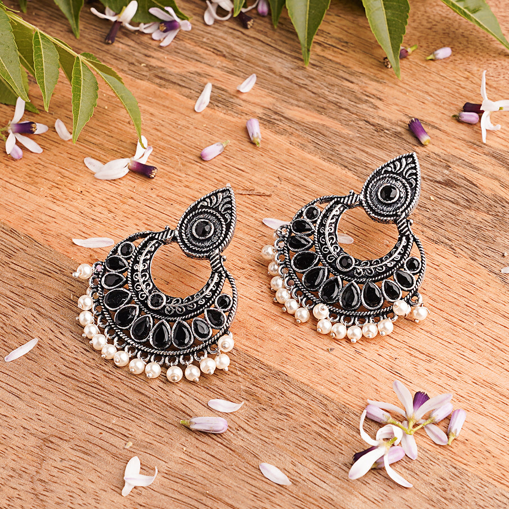 Charming Chaandbali pearl stud earrings (Black)
