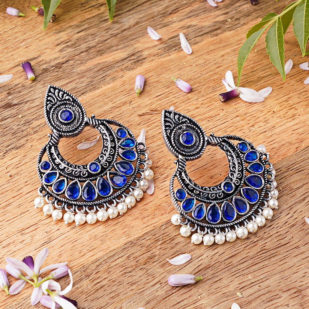 Charming Chaandbali pearl stud earrings (Blue)