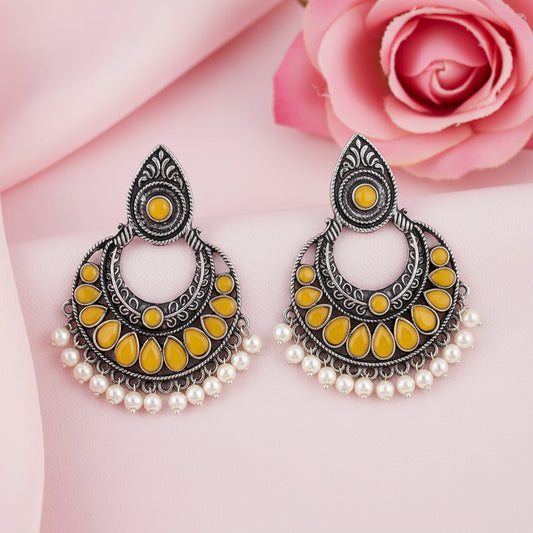 Charming Chaandbali pearl stud earrings (Yellow)