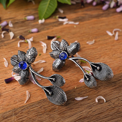Bud Flower oxidized stud earrings (Blue)