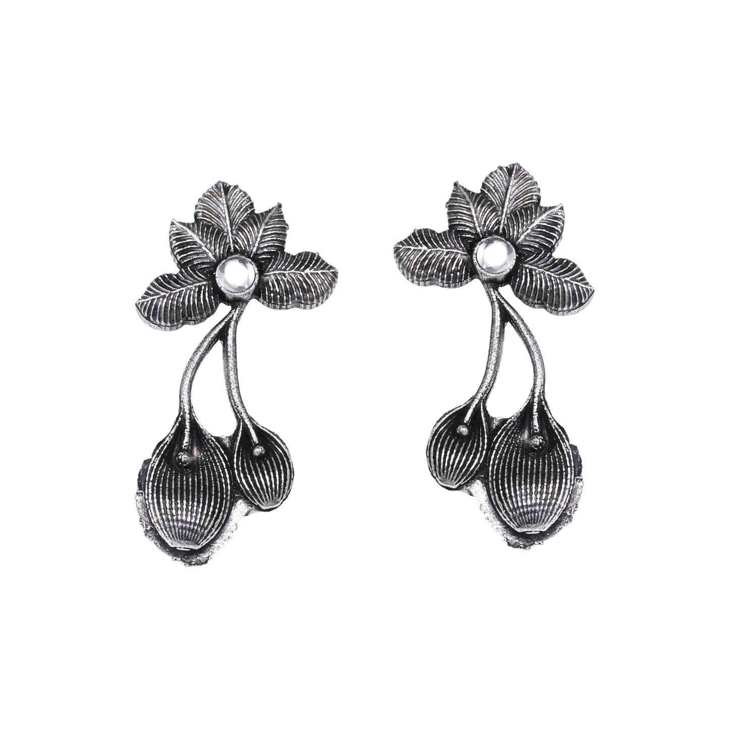 Bud Flower oxidized stud earrings (White)