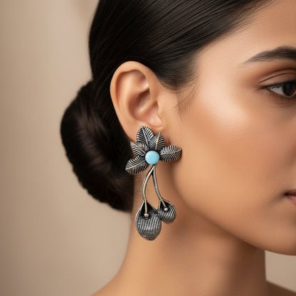 Bud Flower oxidized stud earrings (Sky Blue)