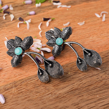 Bud Flower oxidized stud earrings (Mint)