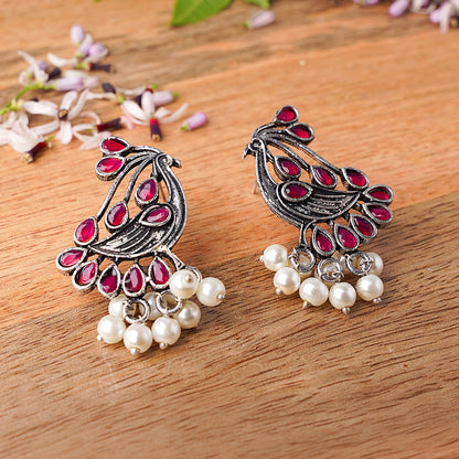 Chirpy Charm Stud earrings (Red)