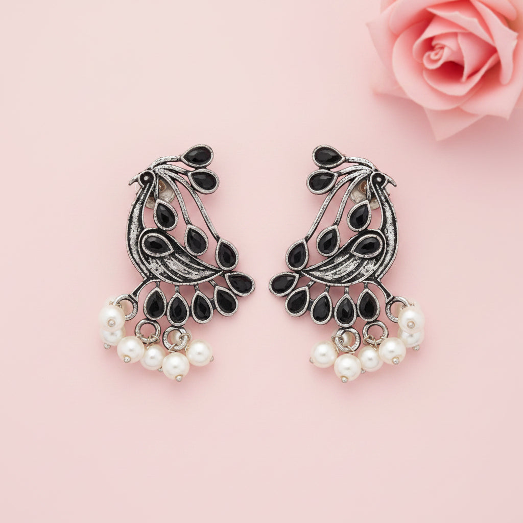 Chirpy Charm Stud earrings (Black)