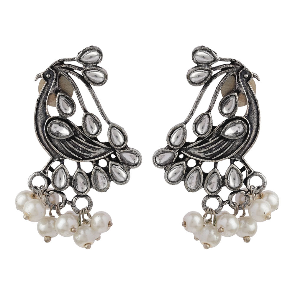 Chirpy Charm Stud earrings (White)