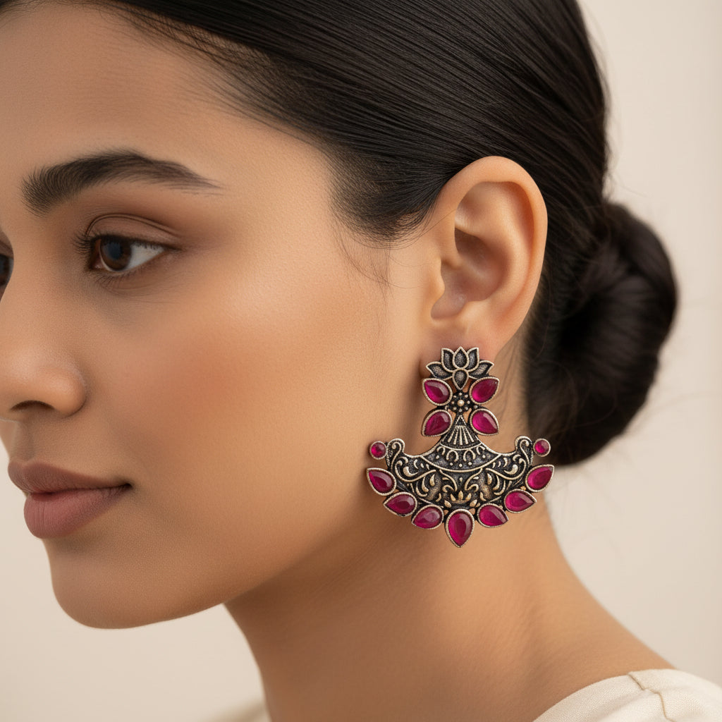 Shimmer and shine dangler earrings (Red)
