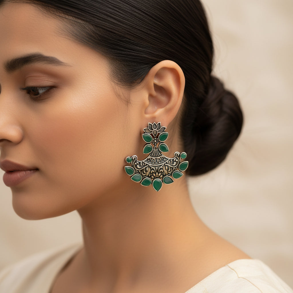Shimmer and shine dangler earrings (Green)