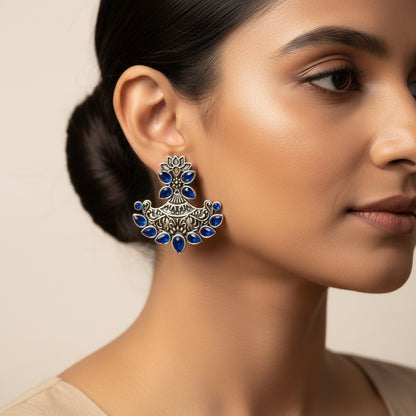 Shimmer and shine dangler earrings (Blue)